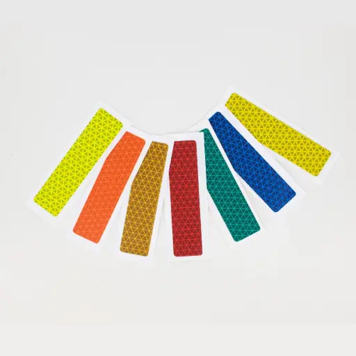 [202-YELLOW] HELMET STICKERS 16 STICKERS/SHT (17725) BTE DE 50 